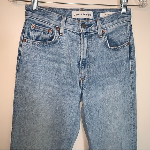 Aritzia Denim Forum The Farrah Hi-Rise Wide Leg Jean 24 - Picture 6 of 14